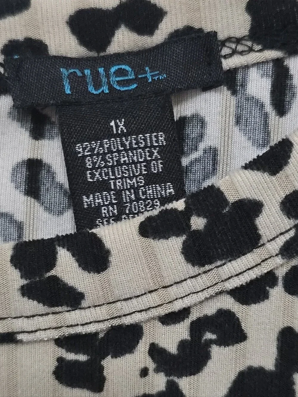 Rue+ Beige and Black Leopard Short Sleeve Tee